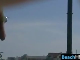 কলেজ প্রণয়ী সঙ্গে একটি smashing শরীর