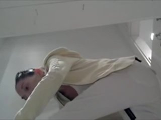 枯瘦 女士 在 改變 室