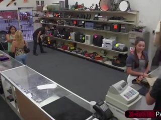 Busty và libidinous karlee màu xám được cô ấy âm hộ fucked lược qua shawns to manhood