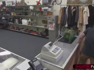 Nxehtë dhe amatore skyla novea merr fucked nga shawns assistant