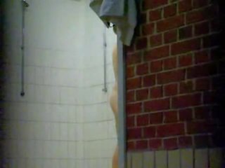 Gym dusj voyeur - jenter fanget ved gym dusj