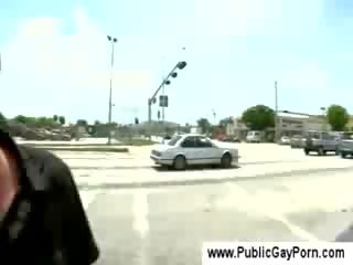 Bun caută homosexual juveniles dropping lor pantaloni