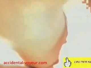 掀裙 偷窺 漁獲量 pantyless 陰道