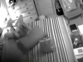 Sweetheart mom kejiret masturbasi on hidden ndelok cam clip