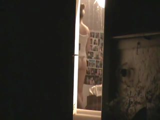 Peeping pekné sused