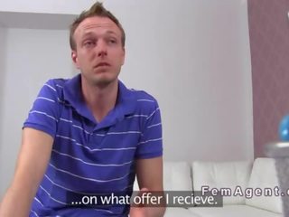 Femelle agent enchantress frange en bas en coulage