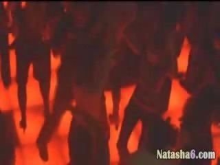 Hidden camera catch femme fatale in disco