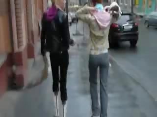 Два російська diva на в вулиця