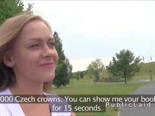 Obrovský kozičky amatér ofina cizinec v veřejné