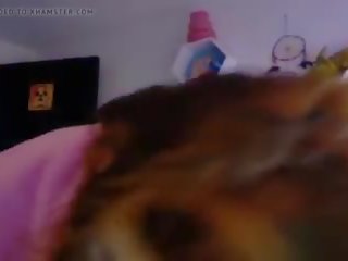 La pelirroja haciendo travesuras en casa, x rated klipsi 37