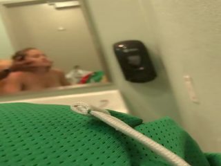 Slutwife 希望 它 在 一 公 浴室, 色情 d0